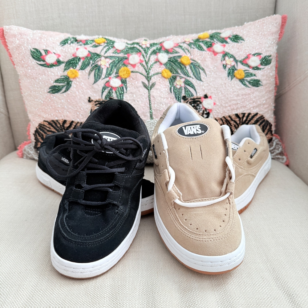 2 pairs! Vans Kids Shoes - Black and Tan